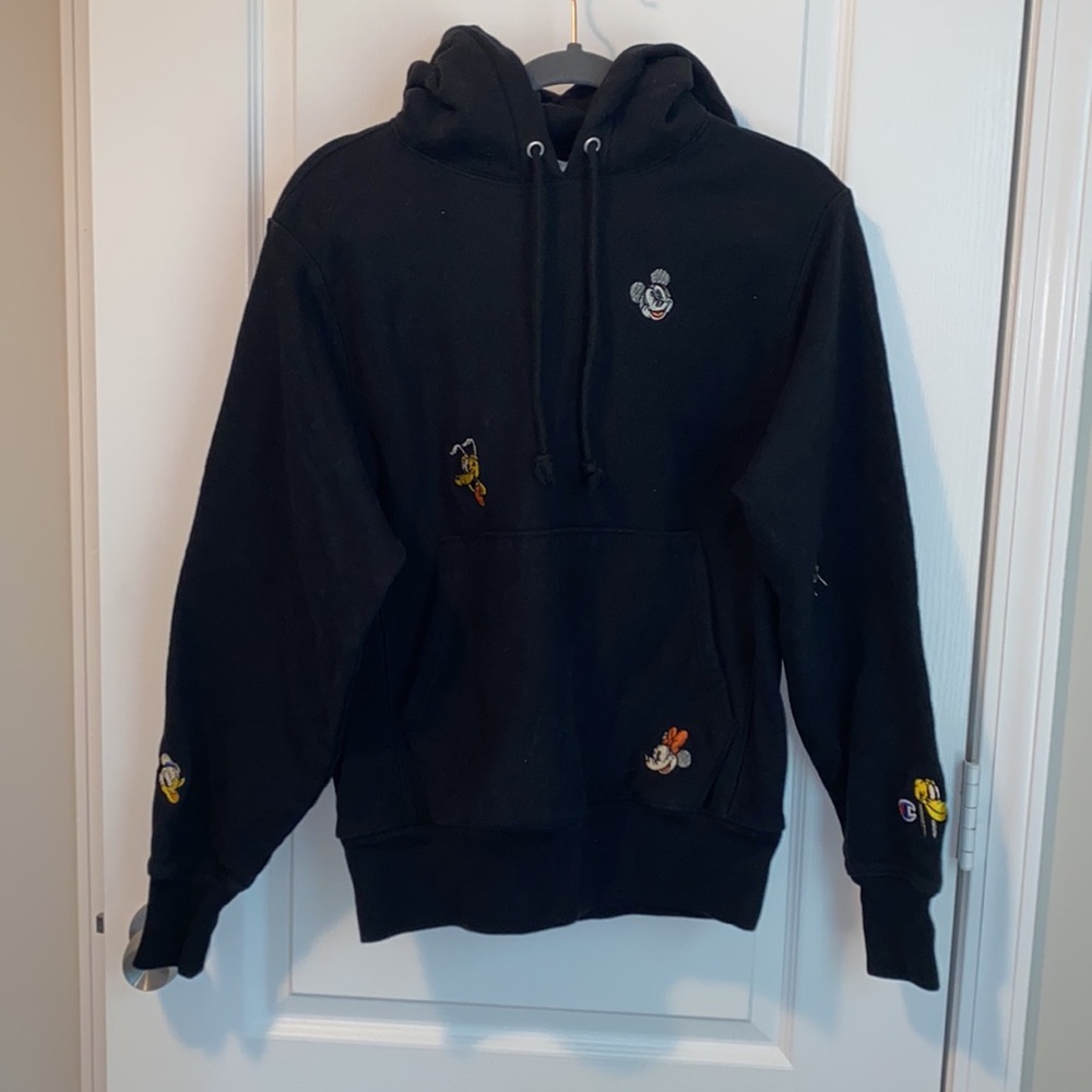 Champion Mickey Mouse‎ & Friends Reverse Weave Hoodie In Black - Picture 2 of 8